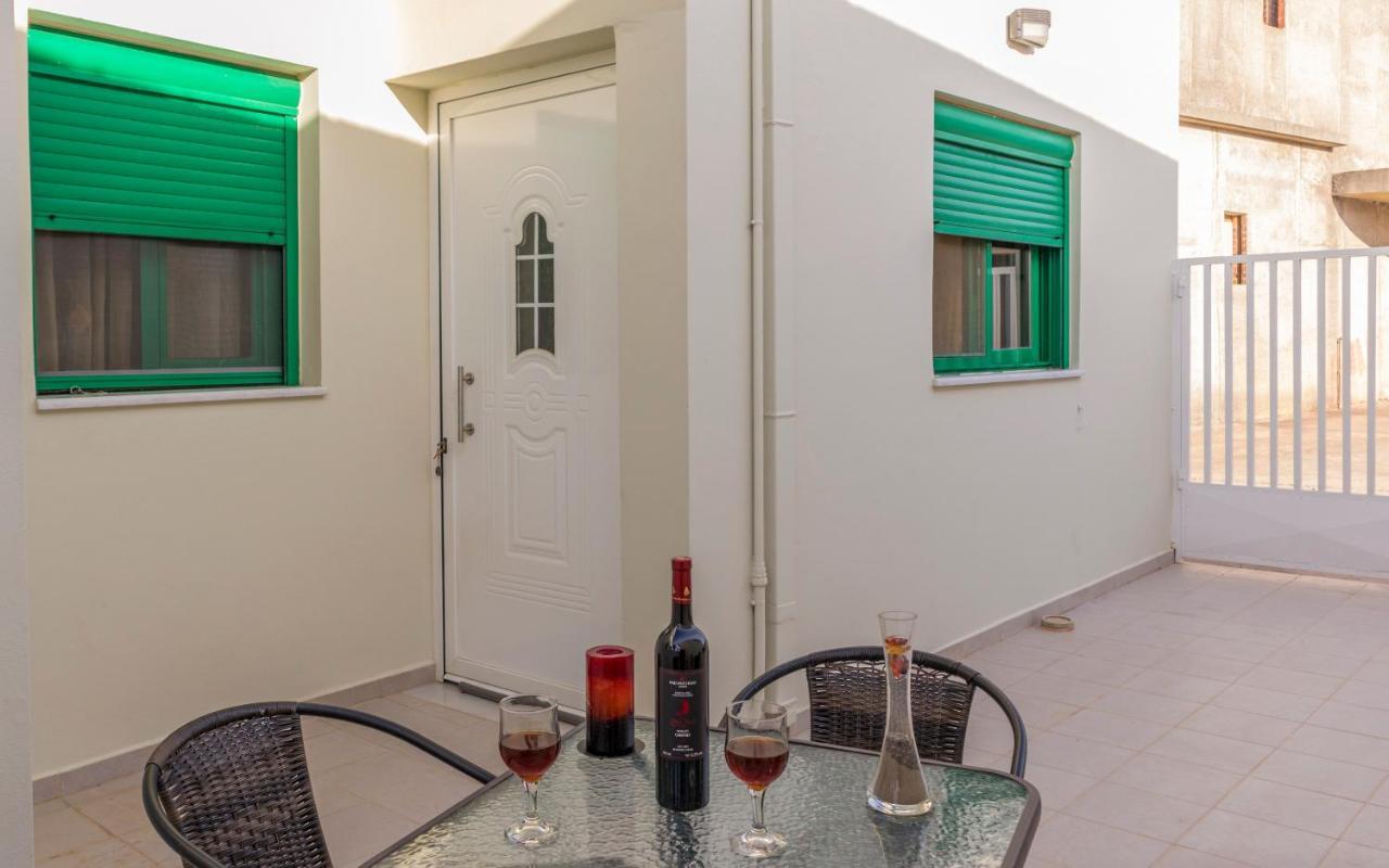 Ferienwohnung Xirouchakis Farm Kíssamos Exterior foto